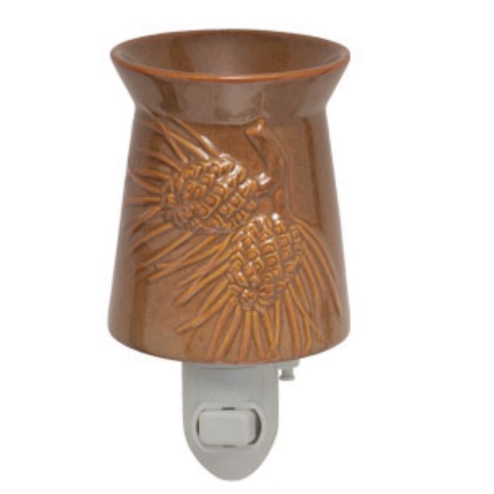 NWT Pinon Nightlight Scentsy Warmer